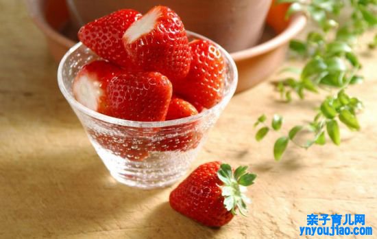 草莓的浸染与功能