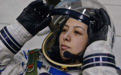 2021中国空间站“天宫课堂”首次太空授课观后感作文5篇